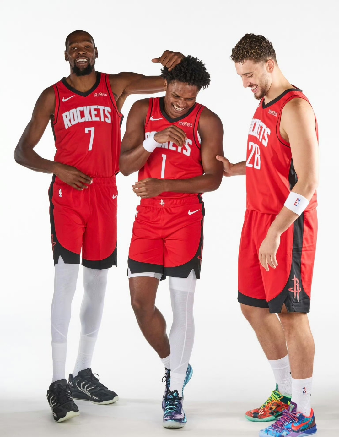 开云体育- 杜兰特在g2比赛中关键助攻,连败引发热议的是谁 